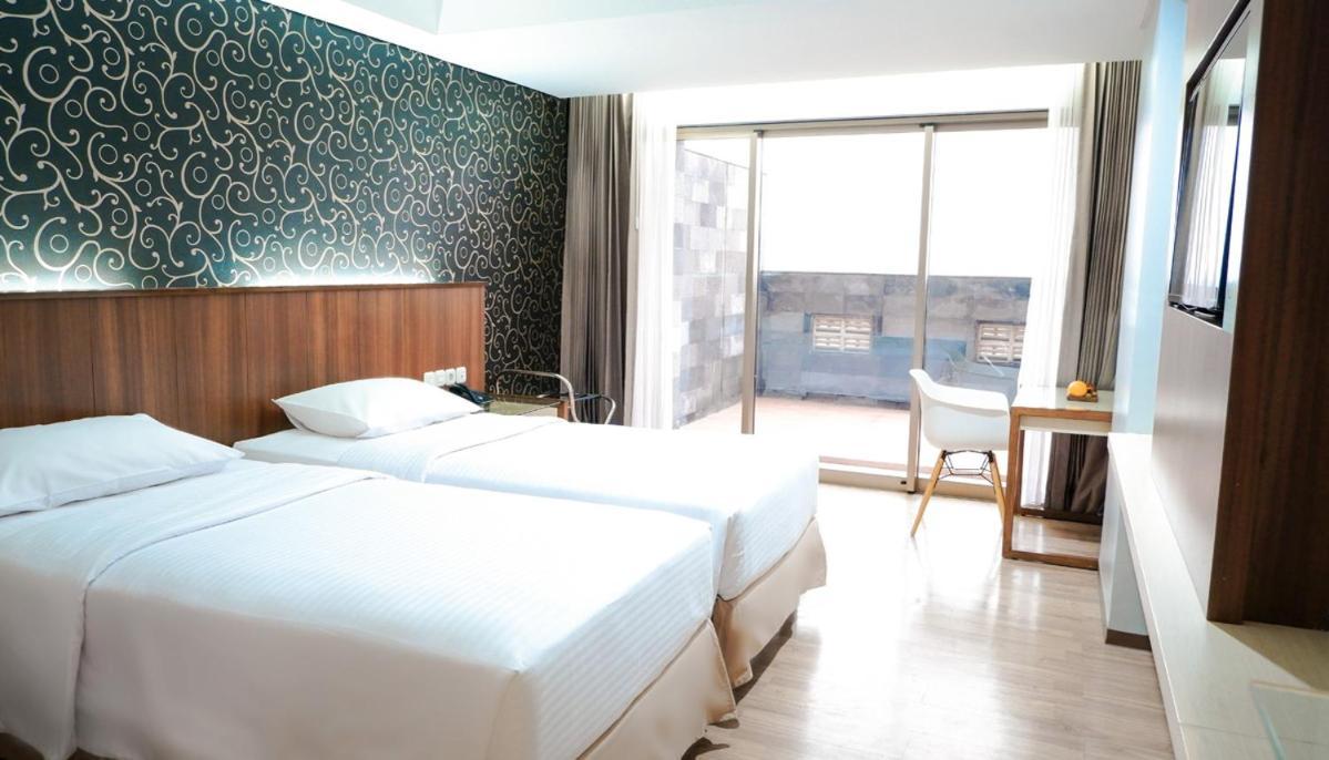 Hotel Ayola Sunrise Mojokerto Kültér fotó