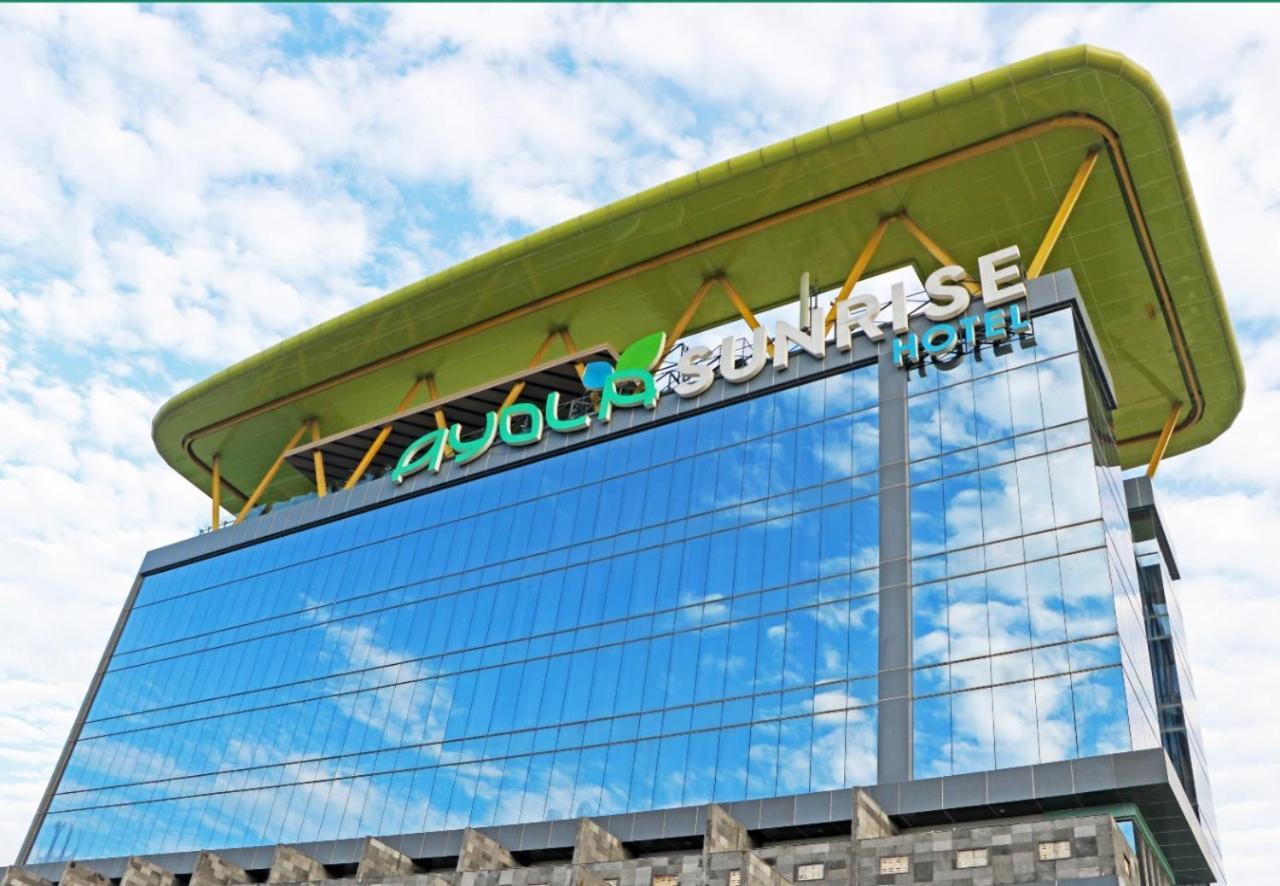 Hotel Ayola Sunrise Mojokerto Kültér fotó