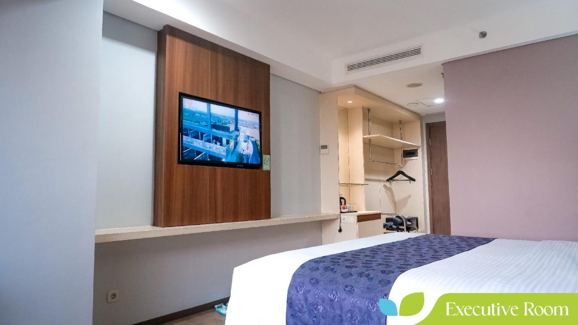 Hotel Ayola Sunrise Mojokerto Kültér fotó