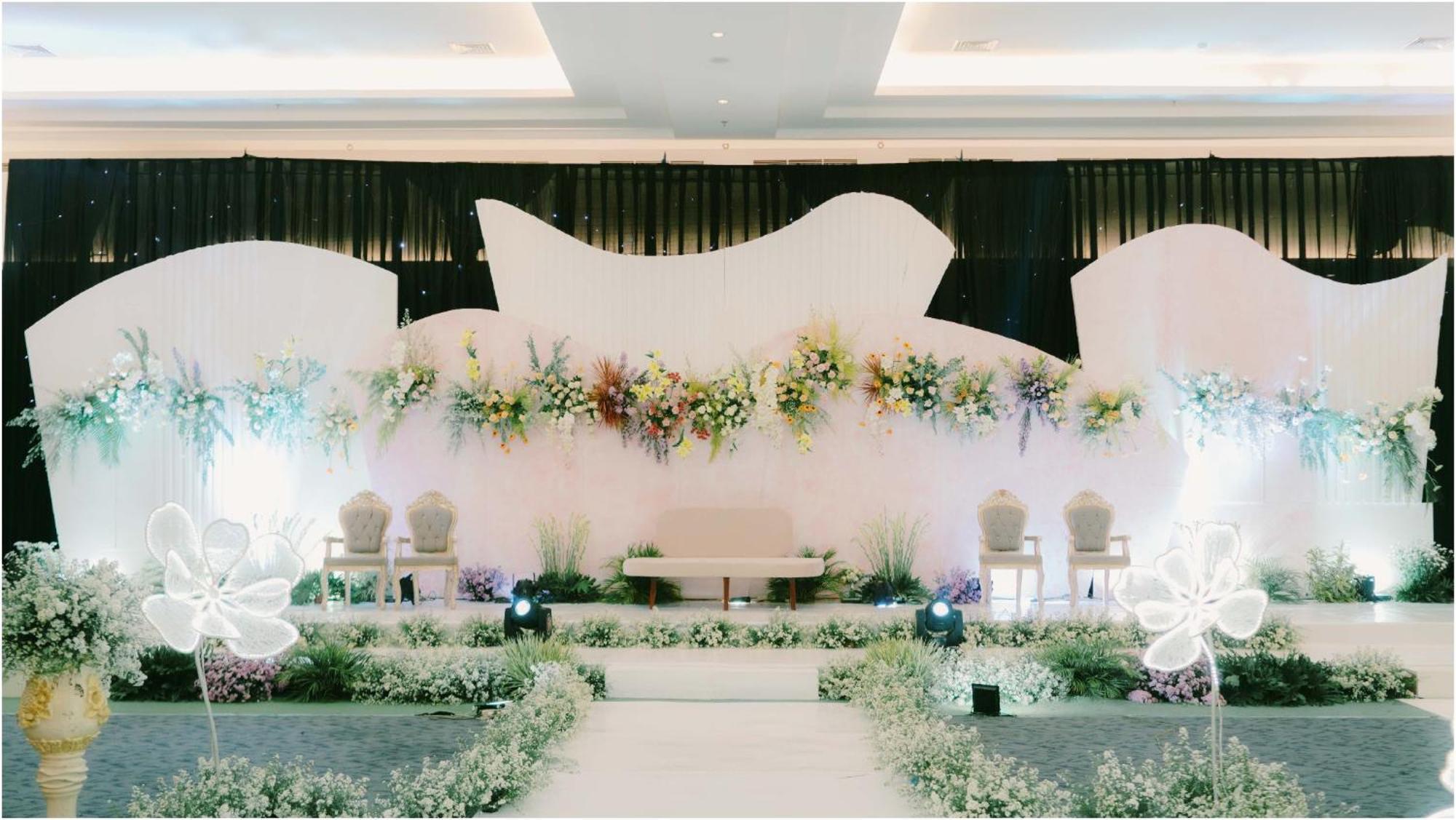 Hotel Ayola Sunrise Mojokerto Kültér fotó